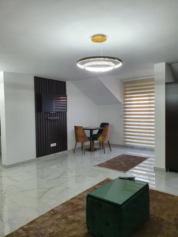 Apartmani Parice Нови-Пазар Экстерьер фото